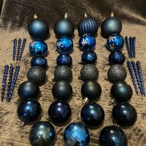Elegant Blue Holiday Ornament Set